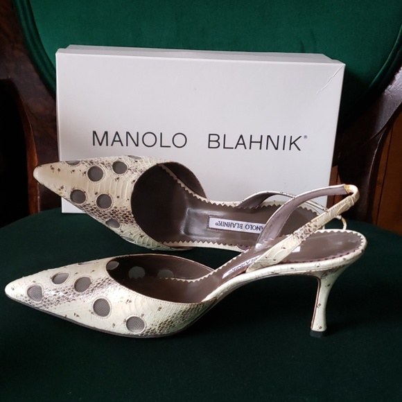 Manolo Blahnik Carolyne Creme Python Slingbacks - Picture 4 of 6